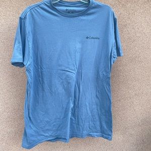 Columbia T shirt